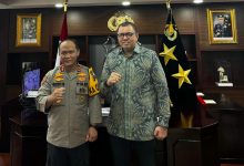 Ketua DPW Ikatan Keluarga Minang (IKM) Jakarta, Braditi Moulevey melakukan pertemuan dengan Kapolda Sumatera Barat (Sumbar), Irjen Dr Gatot Tri Suryanta.