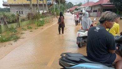 Banjir di Sejumlah Kecamatan, Bupati Sarolangun Hurmin Instruksikan OPD Terkait Turun Langsung