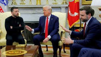 Donald Trump dan Presiden Ukraina Volodymyr Zelensky